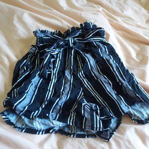 Shosho black and white striped flowy shorts with tie in front